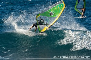 Hitting a taka at the point. Tricks like these are important in contests.