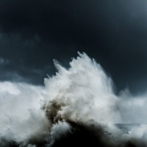 The sea is an angry sea (Alessandro Puccinelli).